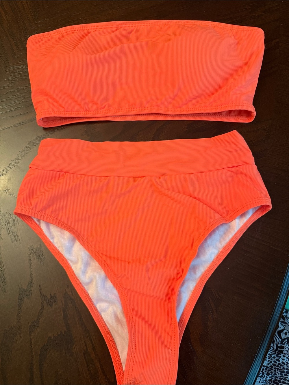 Strapless bikini